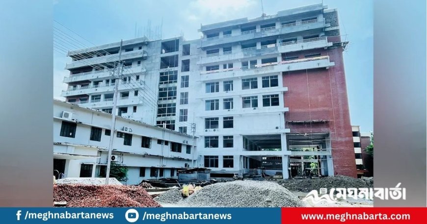 চাঁদা না দেওয়ায় হাসপাতালের লিফটের কাজ বন্ধ করে দিলেন