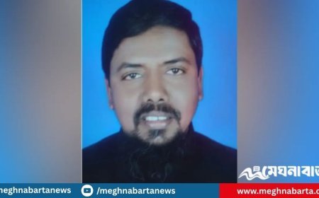 হাতকড়াসহ নৌকা থেকে লাফ দিয়ে পালালেন আ.লীগ নেতা