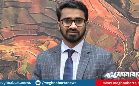 ‘১,২,৩,৪...’ স্লোগান দেওয়ারা কি আদৌ শিক্ষার্থী, প্রশ্ন রাশেদের