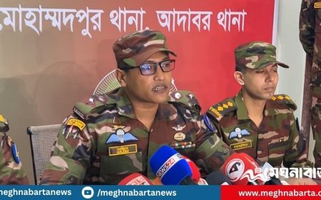 রাজধানীতে সেনাবাহিনীর অভিযানে সহস্রাধিক ধারালো অস্ত্র উদ্ধার, গ্রেপ্তার ৯