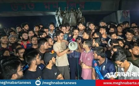 ডিপ্লোমা ইঞ্জিনিয়ারদের দাবির প্রতিবাদে মধ্যরাতে বুয়েট শিক্ষার্থীদের বিক্ষোভ