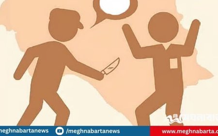 গাজীপুরে ককটেল বিস্ফোরণ ঘটিয়ে ব্যবসায়ীর আড়াই লাখ টাকা ছিনতাই