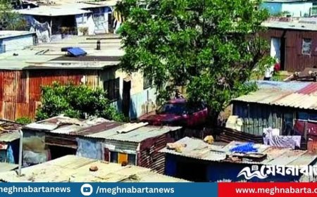 ২২ বস্তিতে মাদকের আখড়া, ভাগ যায় পুলিশের পকেটেও