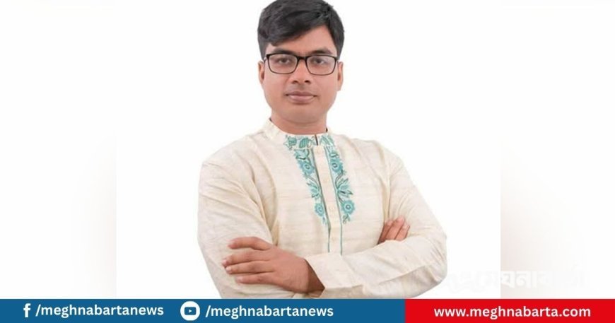 ডাকসু ভিপির মনোনয়ন জমা দিলেন ছাত্রলীগের সাবেক নেতা, বিক্ষোভ শিক্ষার্থীদের