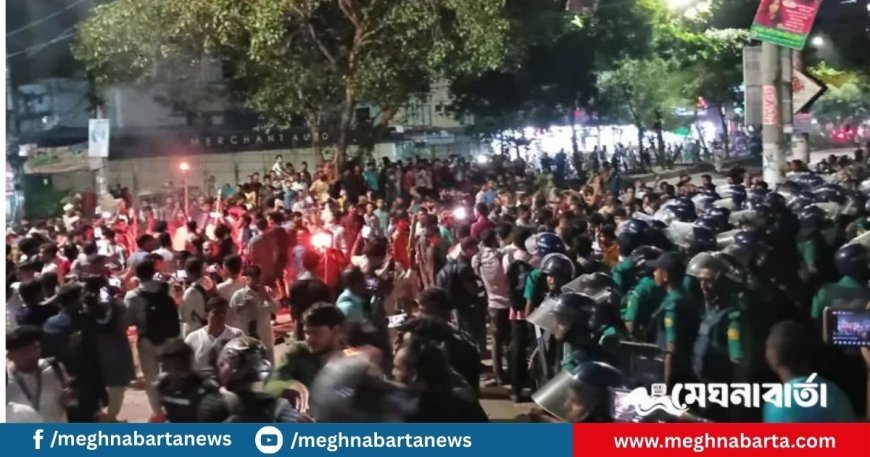 রাজধানীতে জাতীয় পার্টি-গণঅধিকার পরিষদ সংঘর্ষ