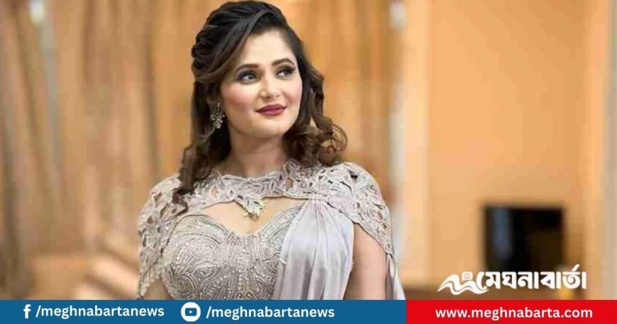 শরীরে আপত্তিকর স্পর্শ, ইন্ডাস্ট্রি ছাড়ার ঘোষণা অভিনেত্রীর