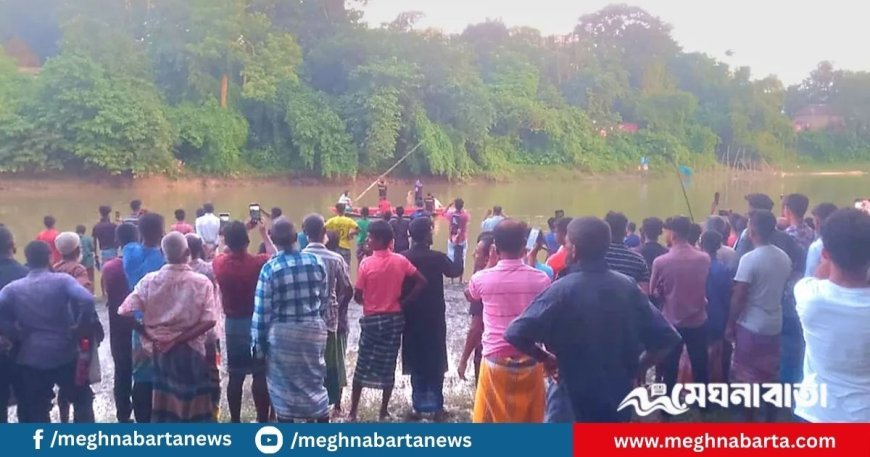 পুলিশ দেখে নদীতে ঝাঁপ দিলেন ৩ যুবক, অতঃপর...