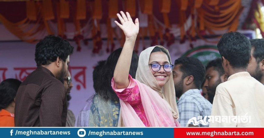 ‘বাংলাদেশের সর্বকালের সর্বশ্রেষ্ঠ নপুংশক ড. ইউনূস’