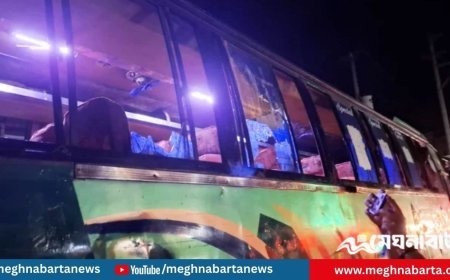 চাঁদপুরে ফুটবল খেলায় দর্শকদের মধ্যে সংঘর্ষে আহত ১৫, বাস ভাঙচুর