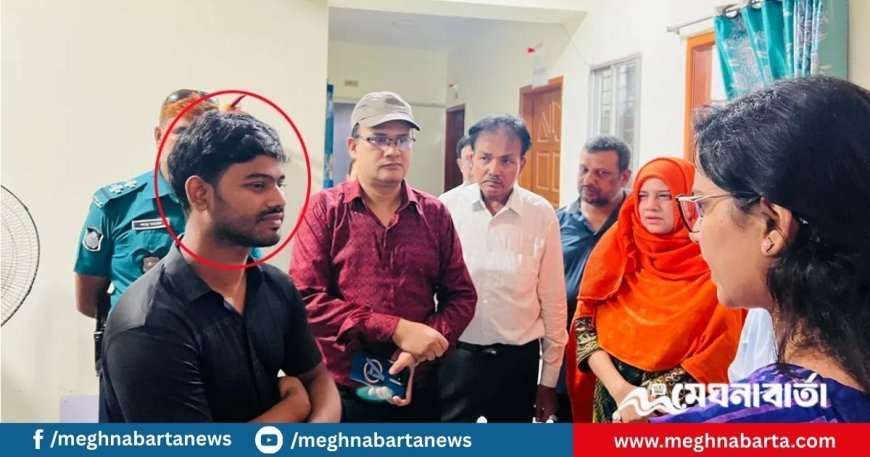 সিজার করছিলেন ‘অষ্টম শ্রেণি পাস’ যুবক, হাতেনাতে ধরা
