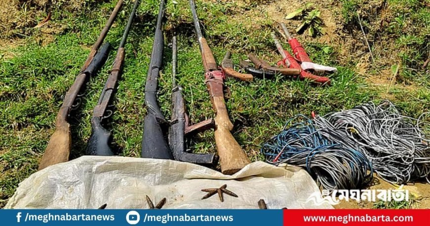 পুলিশ সদস্যকে গুলির পর মহেশখালীর পাহাড়ে অভিযান, ডাকাত দলের আস্তানা ধ্বংস