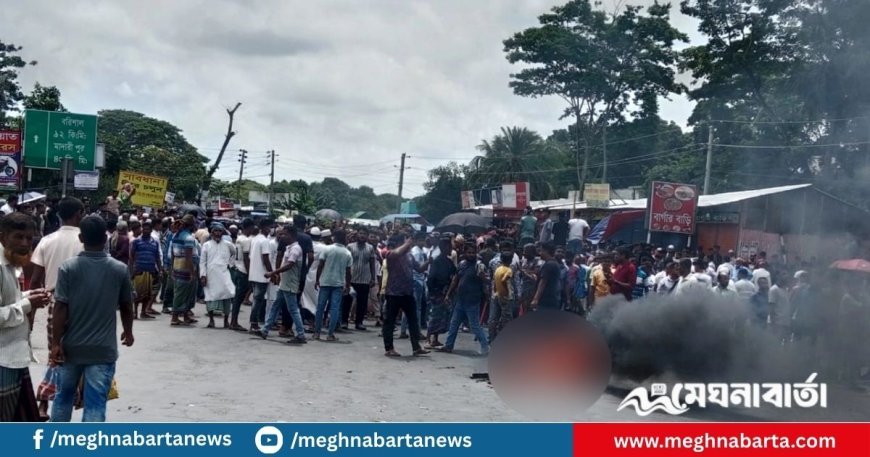 ফরিদপুরে ভাঙ্গা উপজেলা পরিষদ-থানায় হামলা, ভাঙচুর ও আগুন