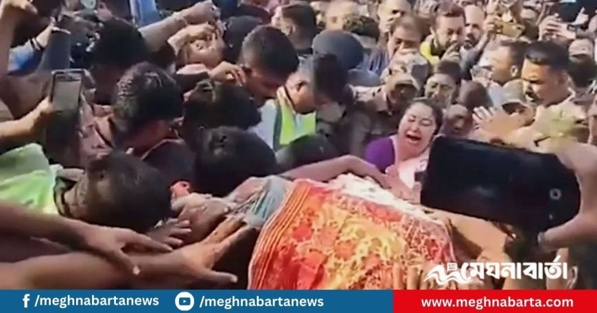 জুবিন গার্গের কফিনে স্তব্ধ জনস্রোত, কান্নায় ভেঙে পড়লেন স্ত্রী