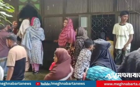 প্রেমিকার উপস্থিতিতে প্রেমিকের কাণ্ড