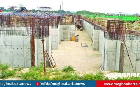 সময় বাড়ে ব্যয় বাড়ে কিন্তু কাজ শেষ হয় না