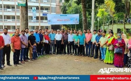 কর্মবিরতিতে নেমেছে দেশের সব সরকারি কলেজ শিক্ষকরা