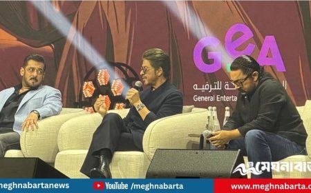 একই মঞ্চে শাহরুখ, সালমান ও আমিরের বন্ধুত্বের গল্প