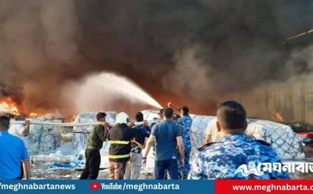 শাহজালাল বিমানবন্দরের আগুন নিয়ন্ত্রণে নৌ ও বিমানবাহিনী সহায়তায় কাজ করছে