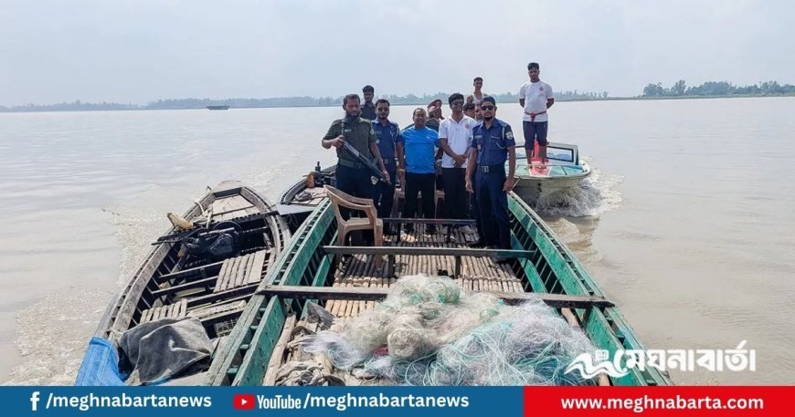 ইলিশ রক্ষা অভিযানে গিয়ে অস্ত্র খোয়ালেন আনসার সদস্য