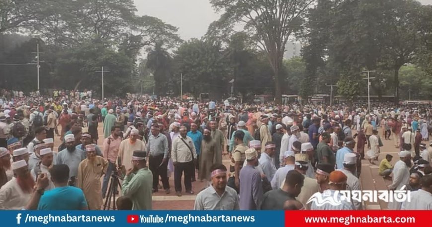 দাবি আদায় না হলে দুপুরে ‘মার্চ টু যমুনা’ করবেন শিক্ষক-কর্মচারীরা