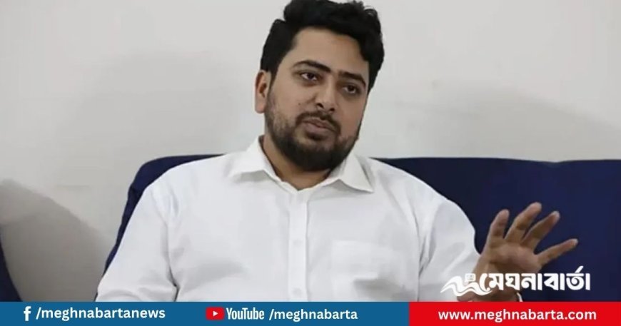 জাতীয় ঐক্যের নামে জাতির সঙ্গে প্রতারণা করা হচ্ছে : নাহিদ ইসলাম