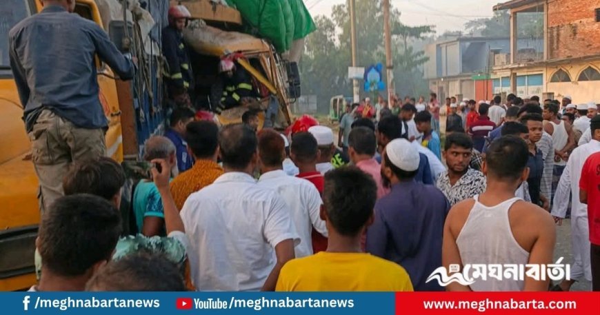 ময়মনসিংহে সড়কে ঝরল ২ প্রাণ