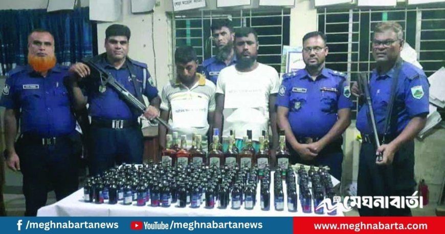 পাথরভর্তি ট্রাকে বিদেশি মদ ও ফেনসিডিল, চালকসহ আটক ২