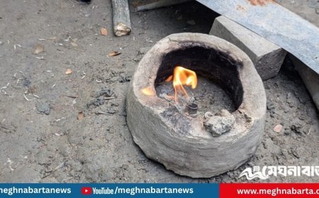 নলকূপ বসাতে গিয়ে গ্যাসের সন্ধান, ৬ মাস ধরে জ্বলছে আগুন