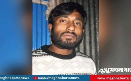 এবার হালিশহরে নিজ বাড়ির সামনে ব‍্যবসায়ীকে কুপিয়ে হত্যা