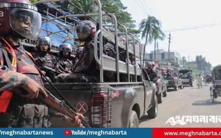 নাশকতা আশঙ্কায় মাদারীপুরে ৪ প্লাটুন বিজিবি, সেনাবাহিনী-পুলিশের যৌথ টহল