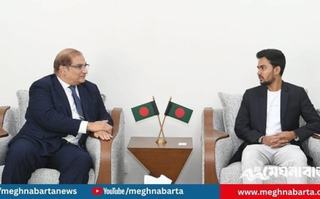 স্থানীয় সরকার উপদেষ্টার সঙ্গে পাকিস্তানের হাইকমিশনারের সৌজন্য সাক্ষাৎ