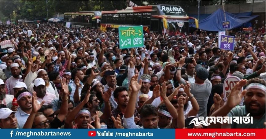 শিক্ষকদের অনির্দিষ্টকালীন কর্মবিরতিতে, প্রাথমিক শিক্ষায় অচলাবস্থা