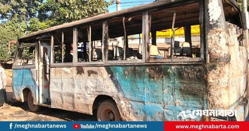 এবার গ্রামীণ পরিবহনের বাসে আগুন