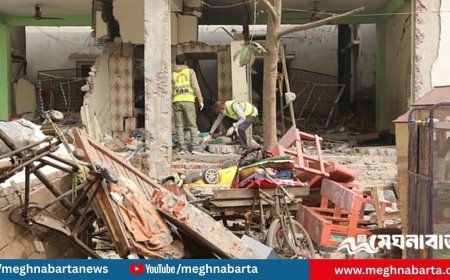 বোমা সরঞ্জাম উদ্ধার কেরানীগঞ্জের মাদ্রাসা থেকে, বিস্ফোরণে দেয়াল উড়ে গেছে