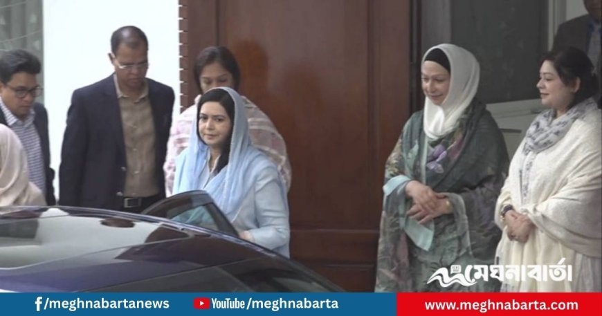 এভারকেয়ারে খালেদা জিয়ার পাশে আবারও জুবাইদা রহমান