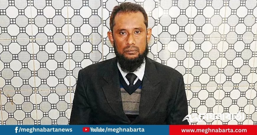 বিদেশি পিস্তল, ম্যাগাজিন ও গুলিসহ কুমিল্লা আদালতের জামায়াতপন্থী আইনজীবী আটক