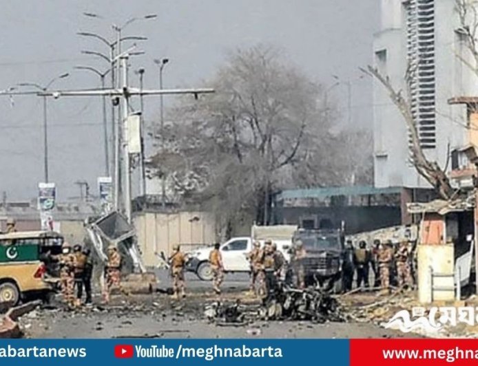 পাকিস্তানে নিরাপত্তা বাহিনীর সঙ্গে সন্ত্রাসীদের সংঘর্ষে নিহত ১২৫